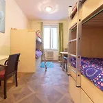 Hostel Ana Λιουμπλιάνα